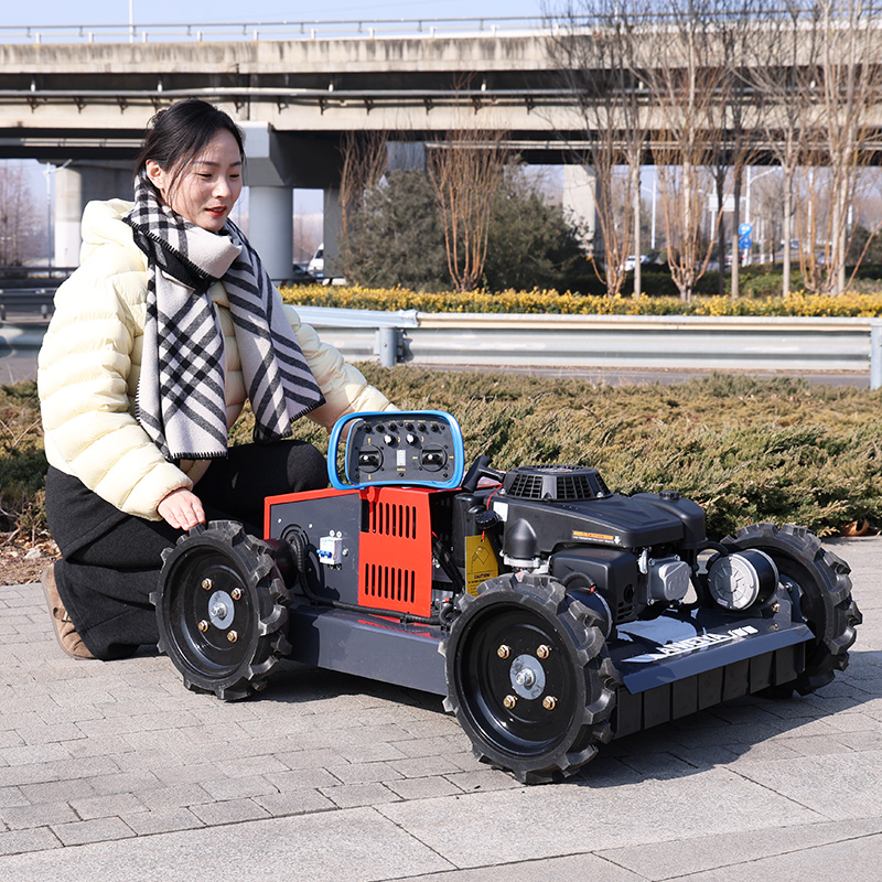 Farming Zero - Mesin Pemotong Rumput Diesel Crawler Zero